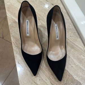 Manolo Blahnik black suede pumps
